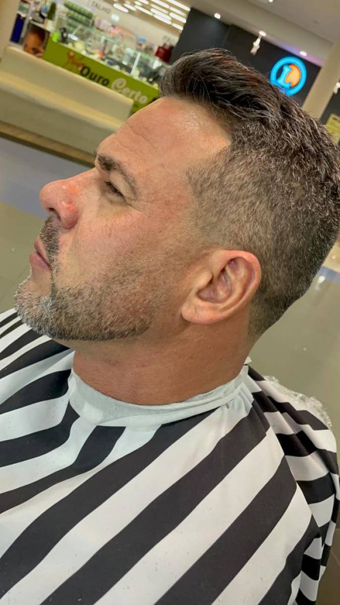 Barber Shop Garagem F35  Inspirações Cabelo Masculino 2021